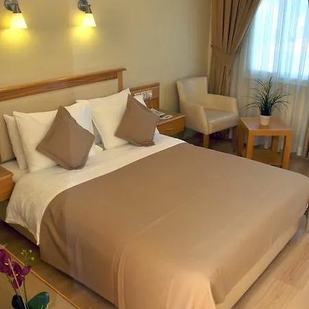Ξενοδοχείο Doruk 3*